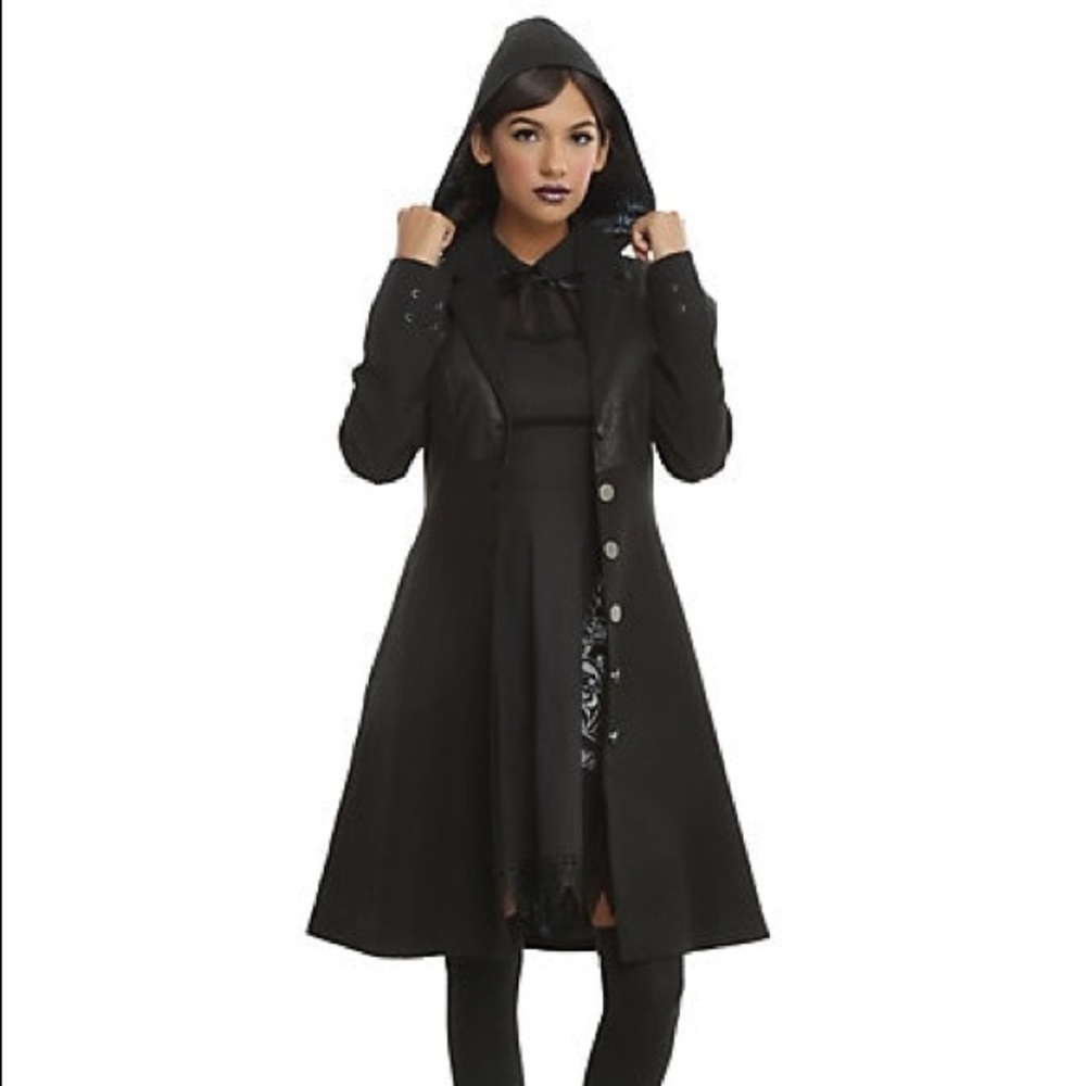 BNWT Harry Potter Deathly Hallows Jacket